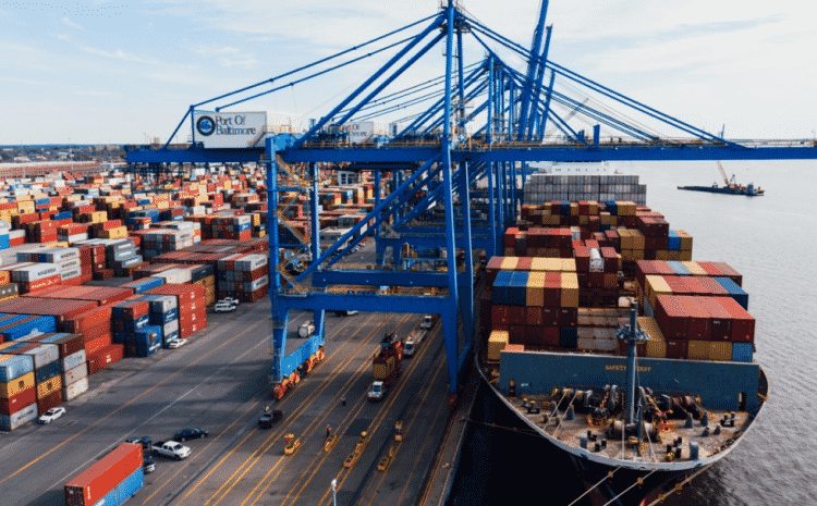  美西港口拥堵缓解，美东货量剧增，未来供应链存在不确定性